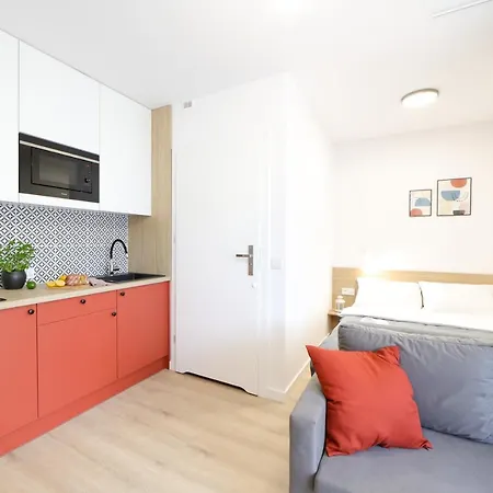 Meiera Apartment *